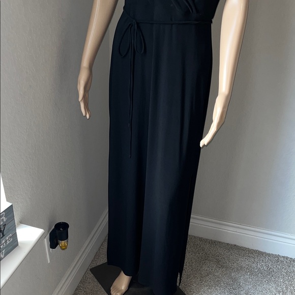 NWT White House Black Market Elegant Black Sleeveless maxi Dress - Picture 2 of 6